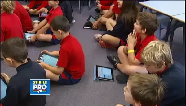 CLIPUL ZILEI: iPad-ul, introdus in scolile din Australia