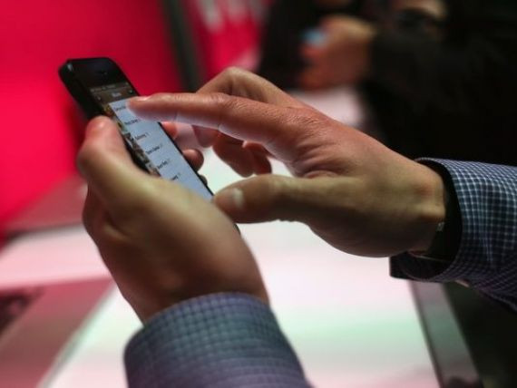 Aplicatia care a produs stupoare si ar putea fi interzisa. Cum iti verifici urina cu telefonul