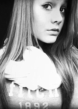 Facebook, anchetat in Italia, dupa sinuciderea unei fete de 14 ani, hartuita pe internet