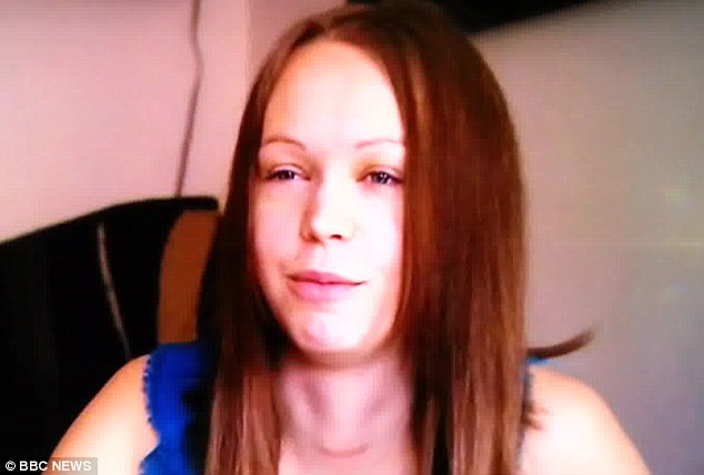 Drama unei femei de 27 de ani careia medicii i-au interzis sa isi mai atinga copiii