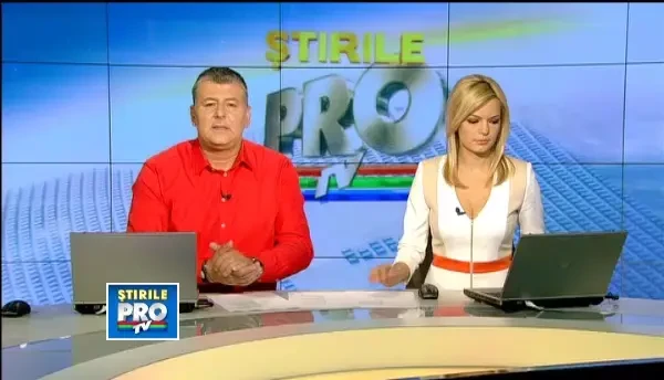 Un avion Tarom a aterizat de urgenta la Timisoara. O pasagera a suferit un atac de panica