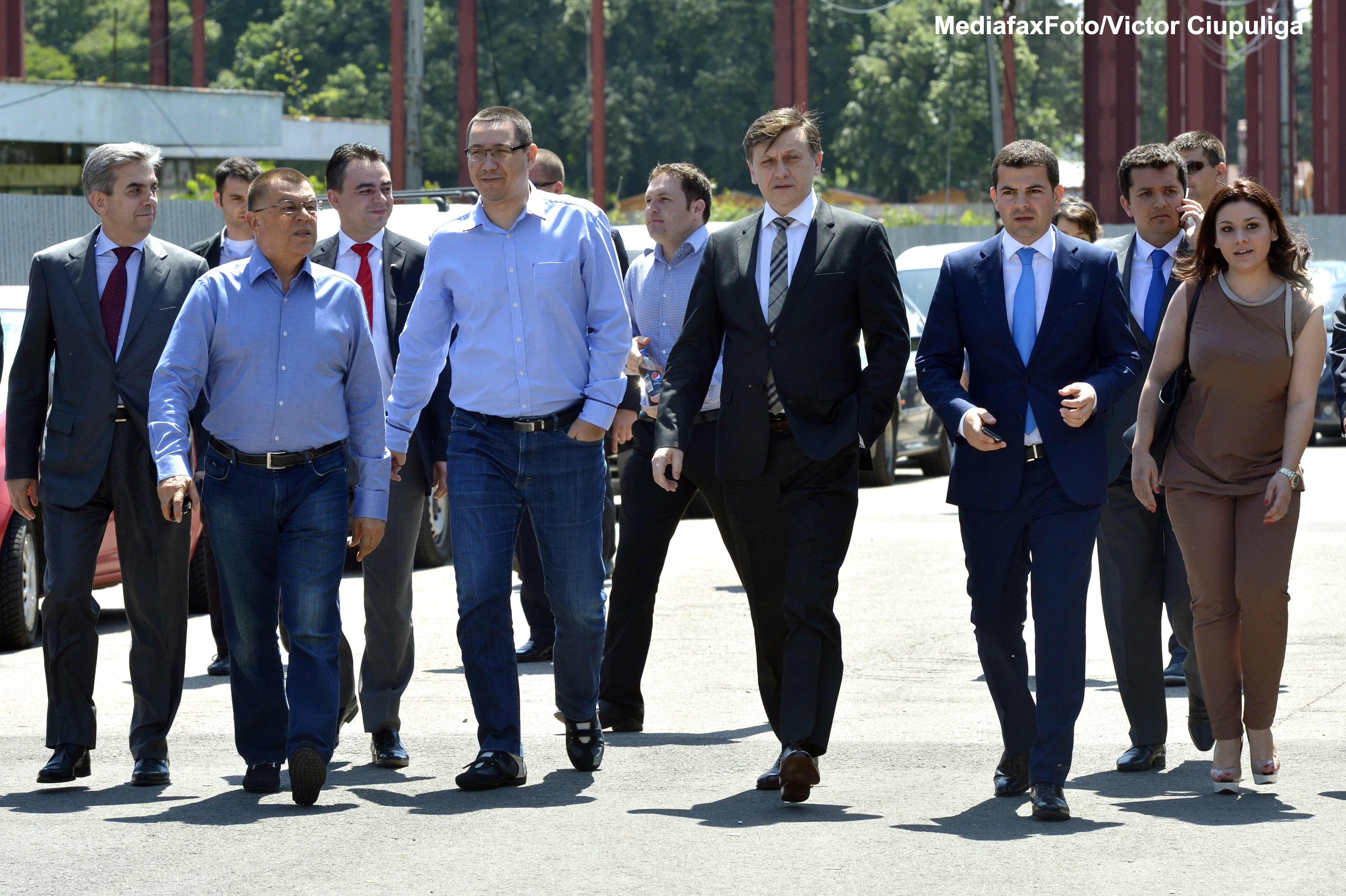 Revizuirea Constitutiei. Care sunt propunerile agreate de USL pentru modificarea Legii fundamentale