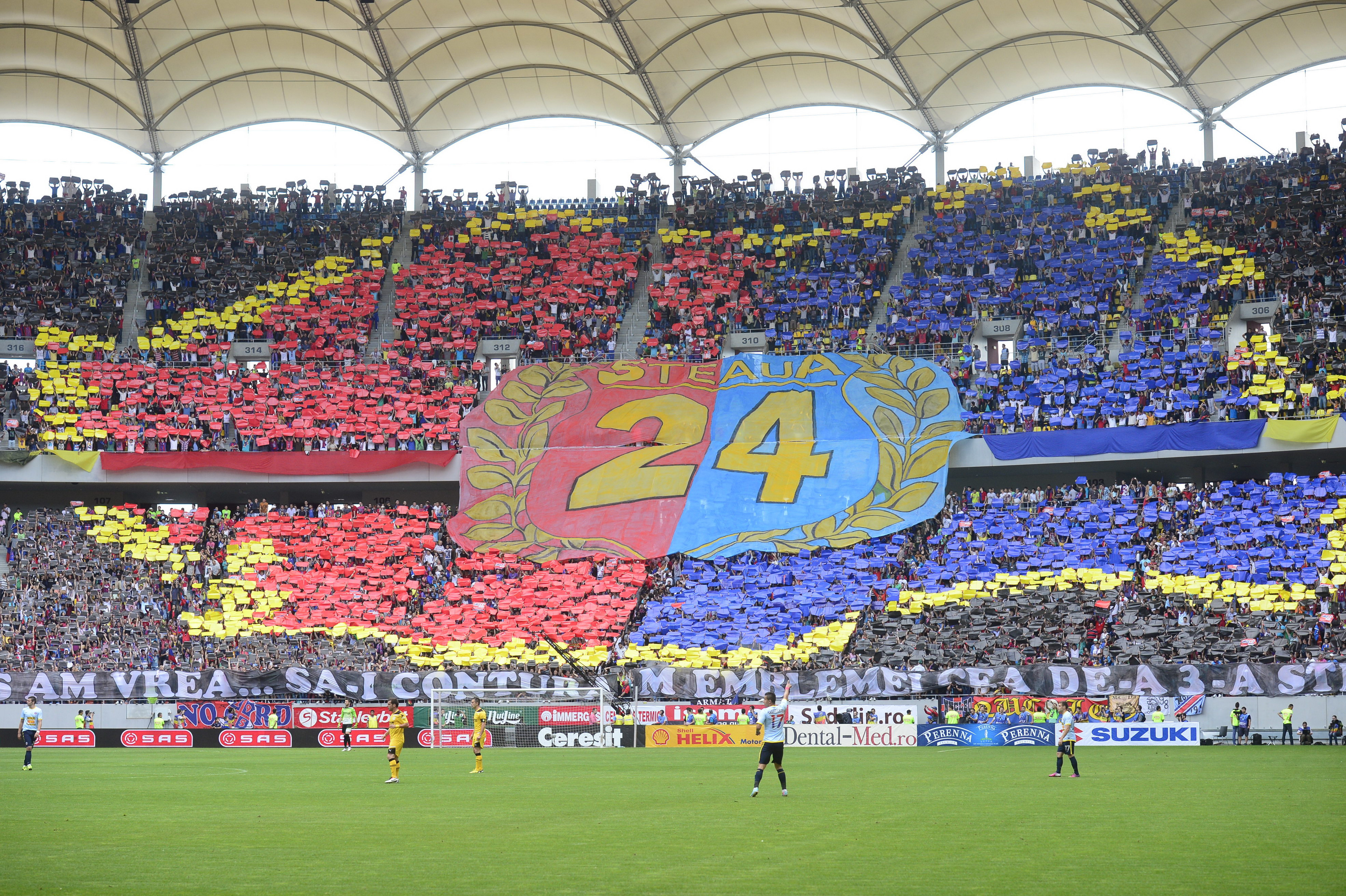 Spectacol pe strazile din Capitala. Steaua a sarbatorit titlul 24 alaturi de 5000 de fani