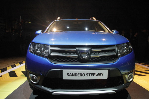 Top Gear: "Isi face treaba intr-un mod spectaculos de nespectaculos." Sandero, printre cele mai ieftine masini din Anglia