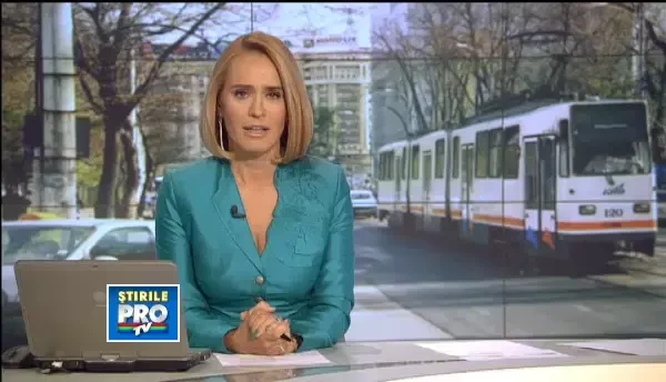 Minutele pierdute asteptand autobuzul ar putea deveni istorie. Aplicatia inventata de cativa liceeni