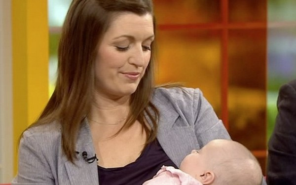 FABULOS! Ce a nascut aceasta femeie dupa 19 SARCINI PIERDUTE! "Este un miracol ce s-a intamplat"