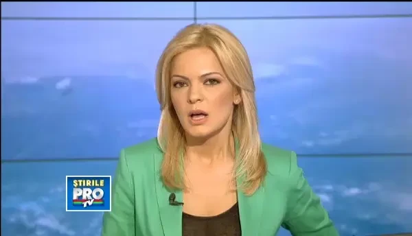 Patru oameni au murit intr-un accident, in Suceava, dupa ce un TIR s-a rasturnat in curtea unei case