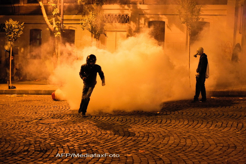PROTESTE IN TURCIA. De ce e atat de criticat premierul Erdogan, desi a salvat economia tarii