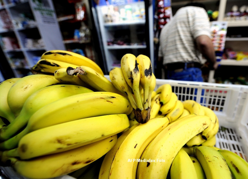 Angajatii unui supermarket din Germania au facut o descoperire de necrezut intr-o lada cu banane