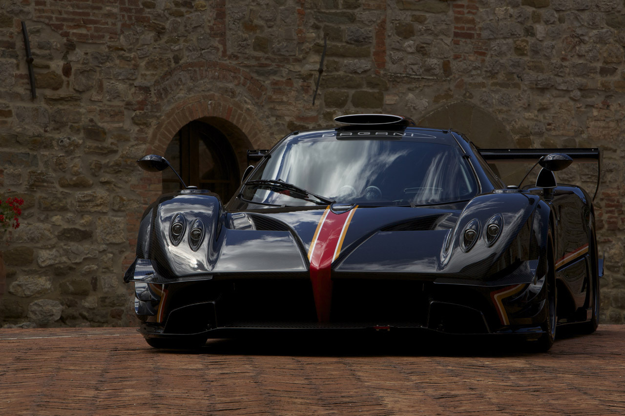 Pagani Zonda Revolucion - 1