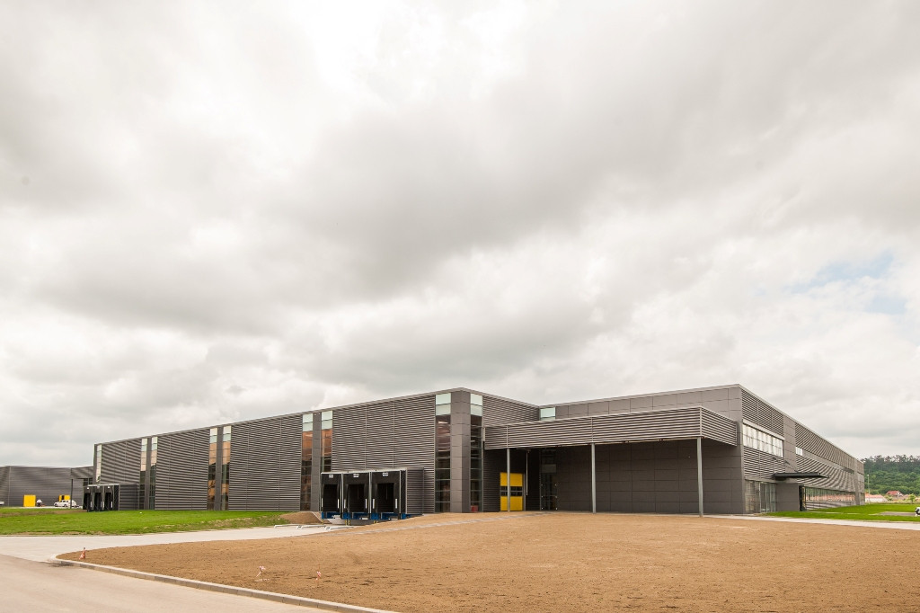 Peste 600 de persoane vor fi angajate anul acesta in fabricile Bosch din Cluj si Blaj