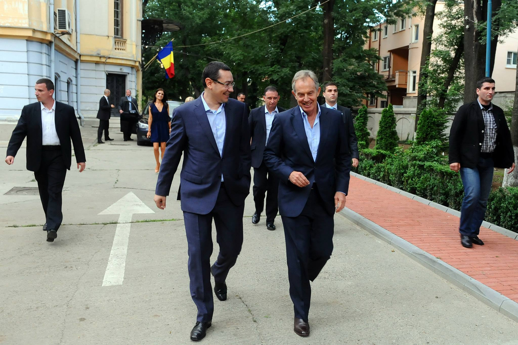 Tony Blair, vizita neanuntata la Bucuresti. Fostul premier britanic s-a intalnit cu Victor Ponta