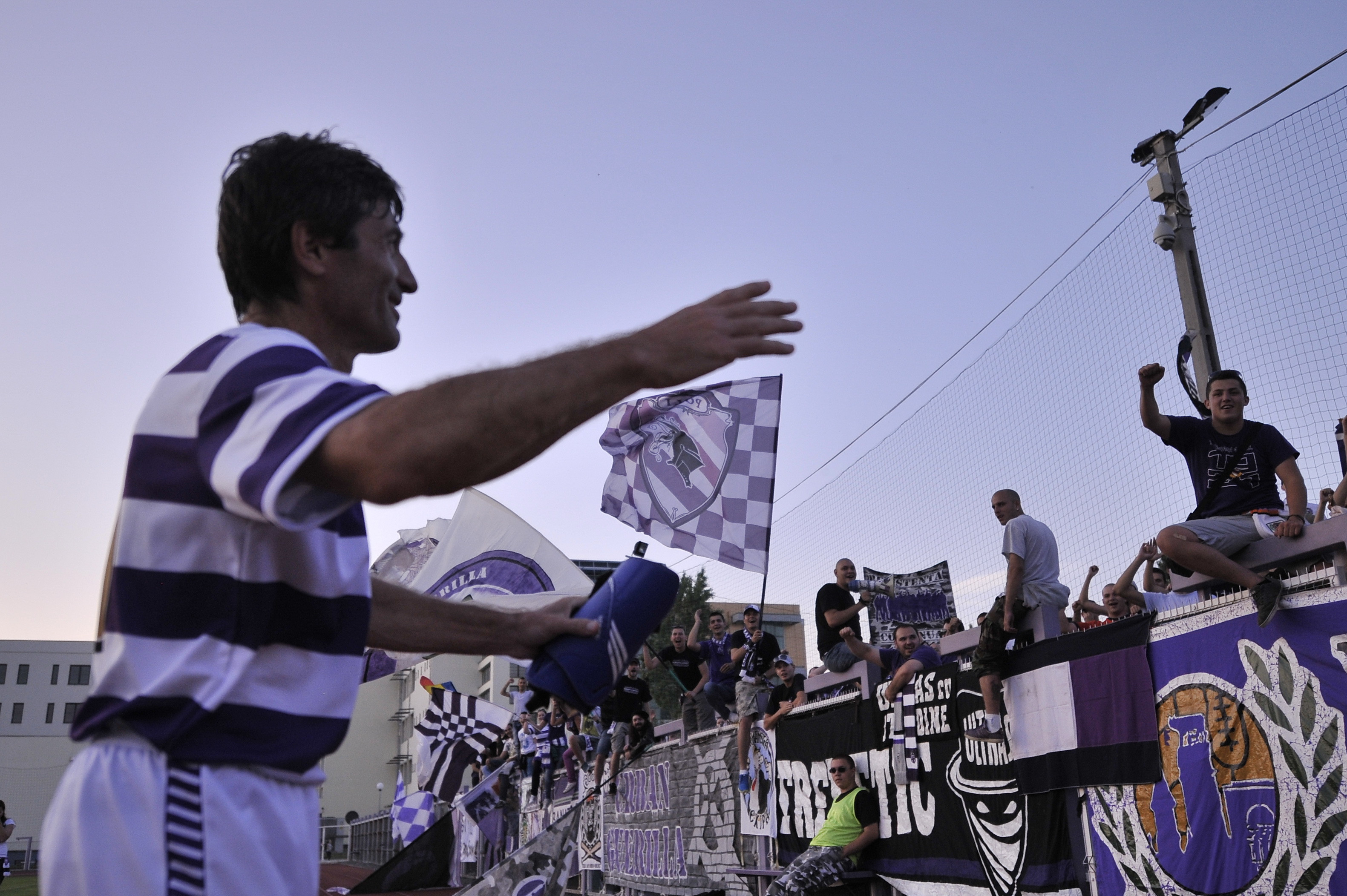 Rotariu si-a luat la revedere de la suporterii lui ASU Poli: "Sper sa antrenez aici, in Liga I"