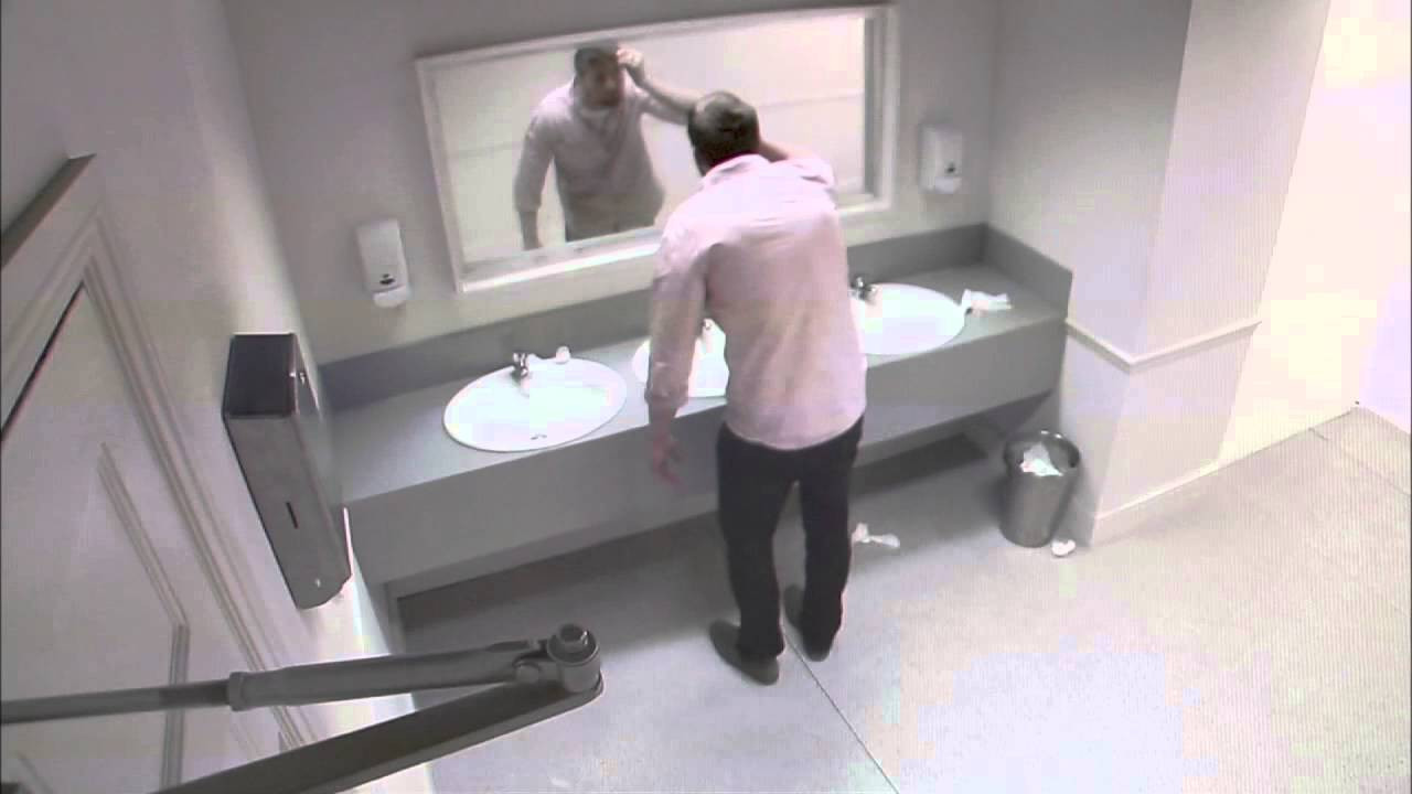 Tu cum ai reactiona la asta? Farsa care ii baga in sperieti chiar si pe cei mai puternici barbati: VIDEO