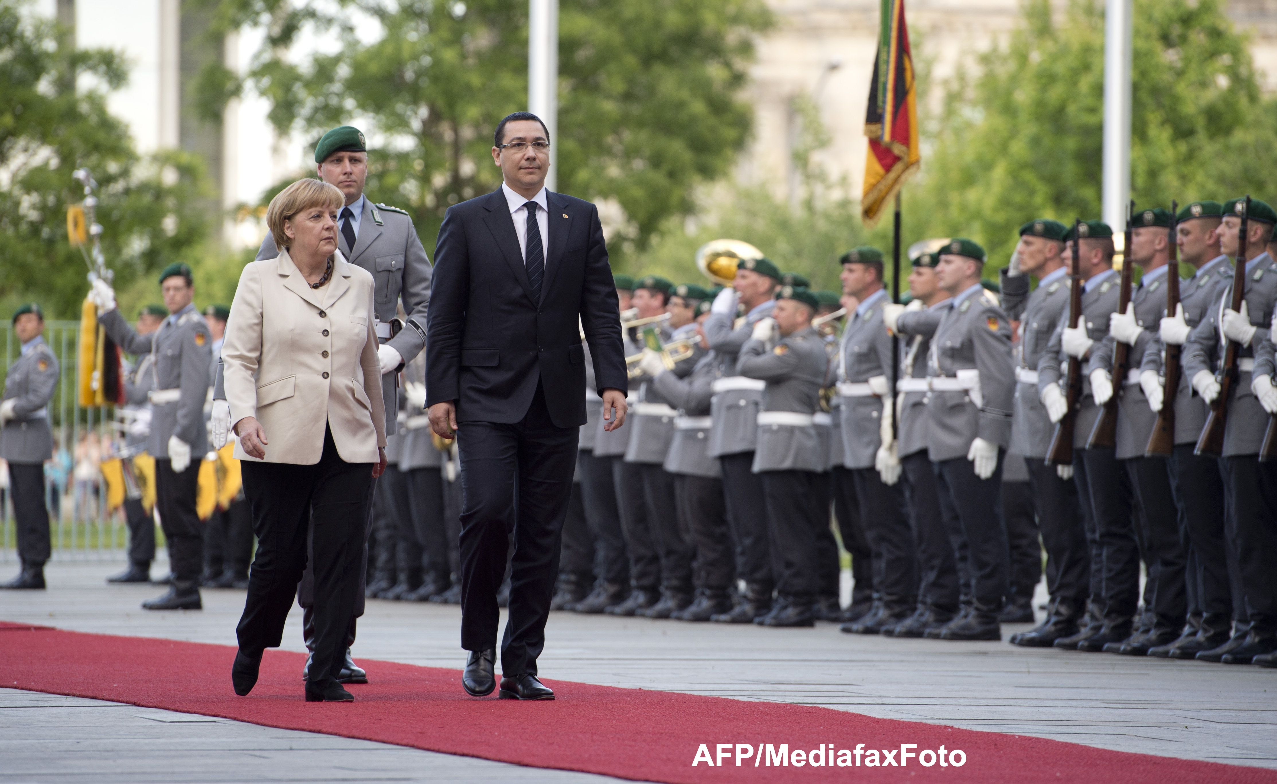 Victor Ponta, Angela Merkel