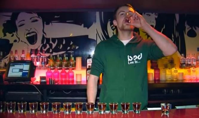 A baut 40 de pahare de Jager. Ce a patit imediat dupa ce a terminat si ultima picatura