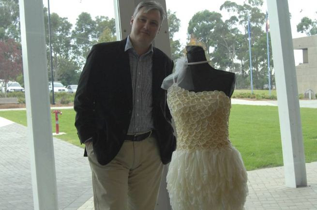 "Mireasa ar innebuni daca ar afla din ce este facuta". Rochia care a indignat un oras din Australia