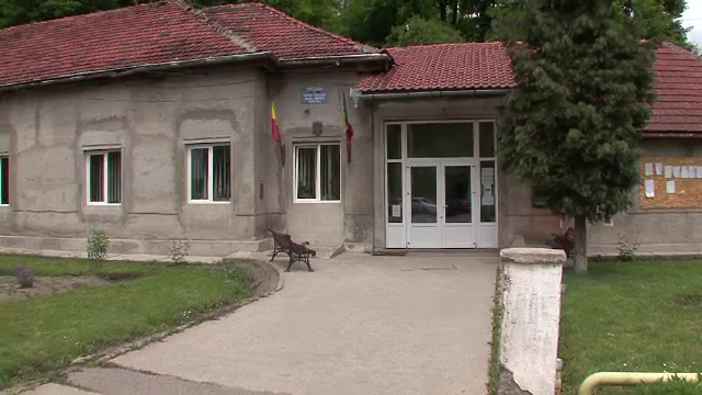 Dezastrul de la Aninoasa, o premiera istorica. Orasul a intrat in insolventa, ca sa scape de datorii