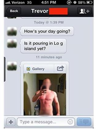 I-a trimis o poza cu el dezbracat unei fete de pe Internet. Ce a patit apoi l-a facut sa regrete