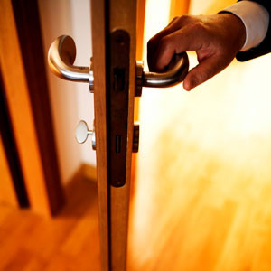 Portareii, disparuti oficial acum 100 de ani, readusi in atentie de Primaria Oradea. Ce rol au ei