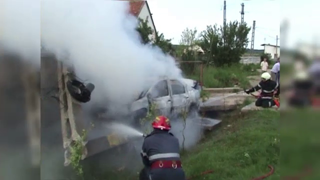 Un primar aflat aproape de coma alcoolica s-a urcat la volan. Cate accidente a produs in cativa km.