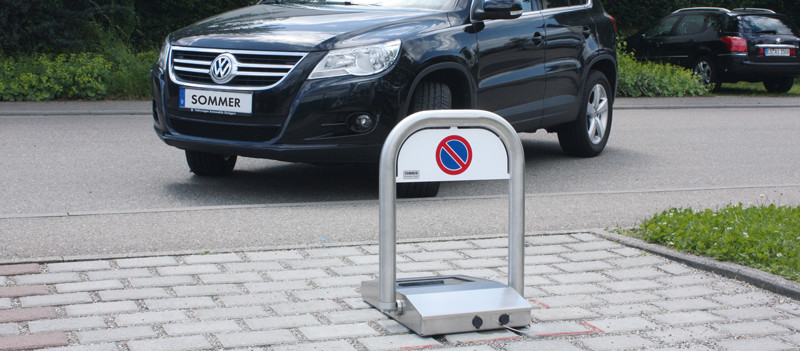 Sistemele inteligente ar putea fi produse si in Romania: Masina vitorului care franeaza singura! VIDEO