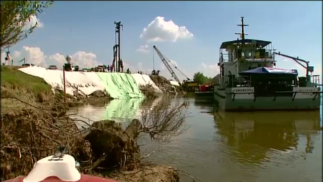 Nivelul Dunarii continua sa creasca. Digul de pe bratul Borcea nu este pregatit pentru o viitura