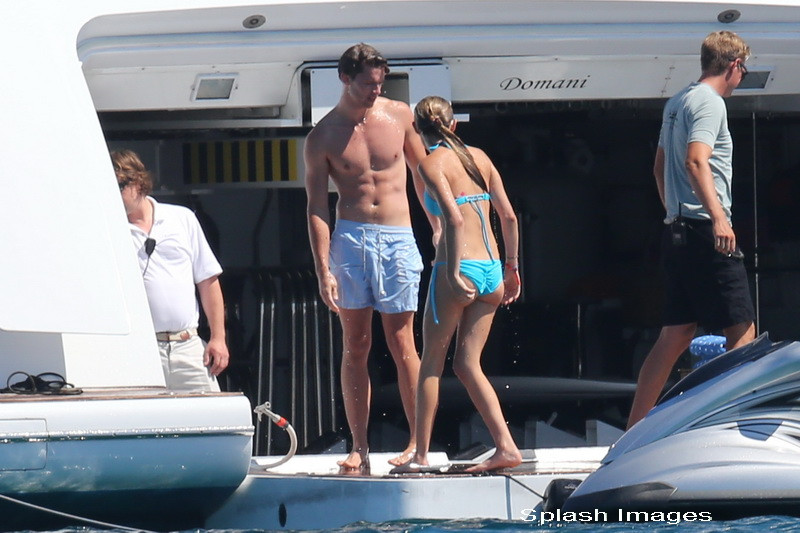 Nu vrea sa fie ca tatal lui, dar arata impecabil. Patrick Schwarzenegger le-a innebunit pe fete