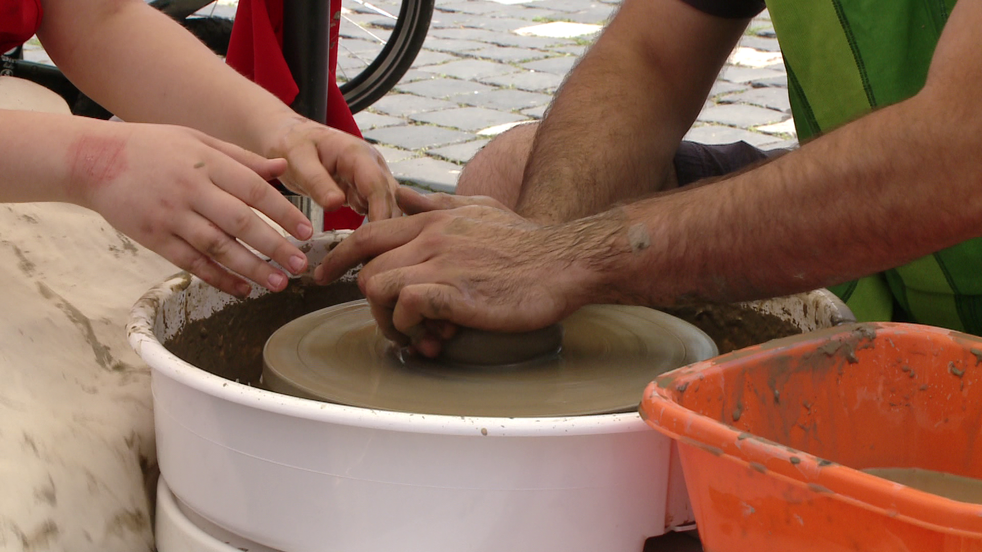 Meseriile de altadata, reinviate la Timisoara. GALERIE FOTO de la Targul Breslelor
