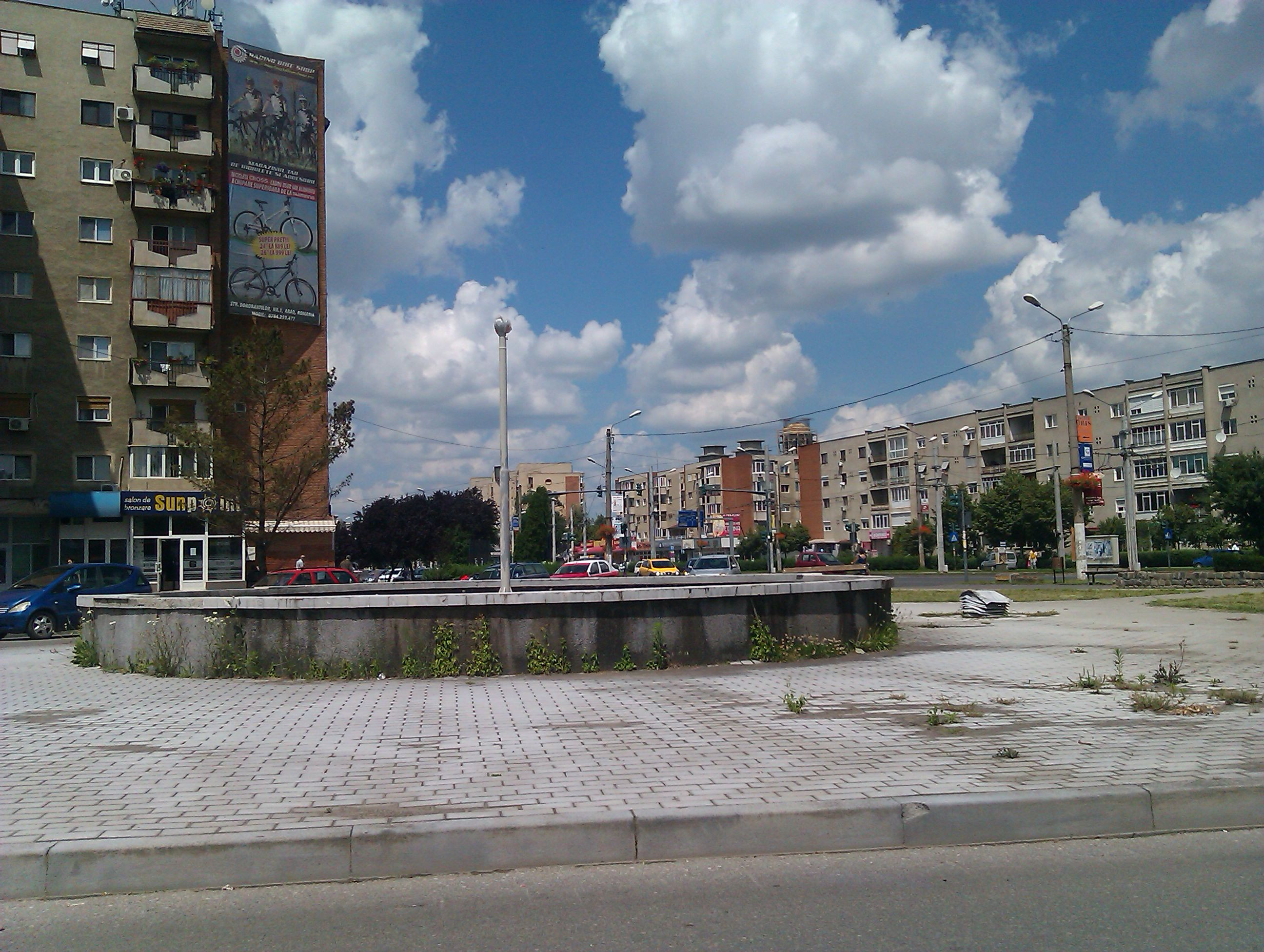 In mijlocul verii si cu temperaturi caniculare, Aradul are doar doua arteziene functionale