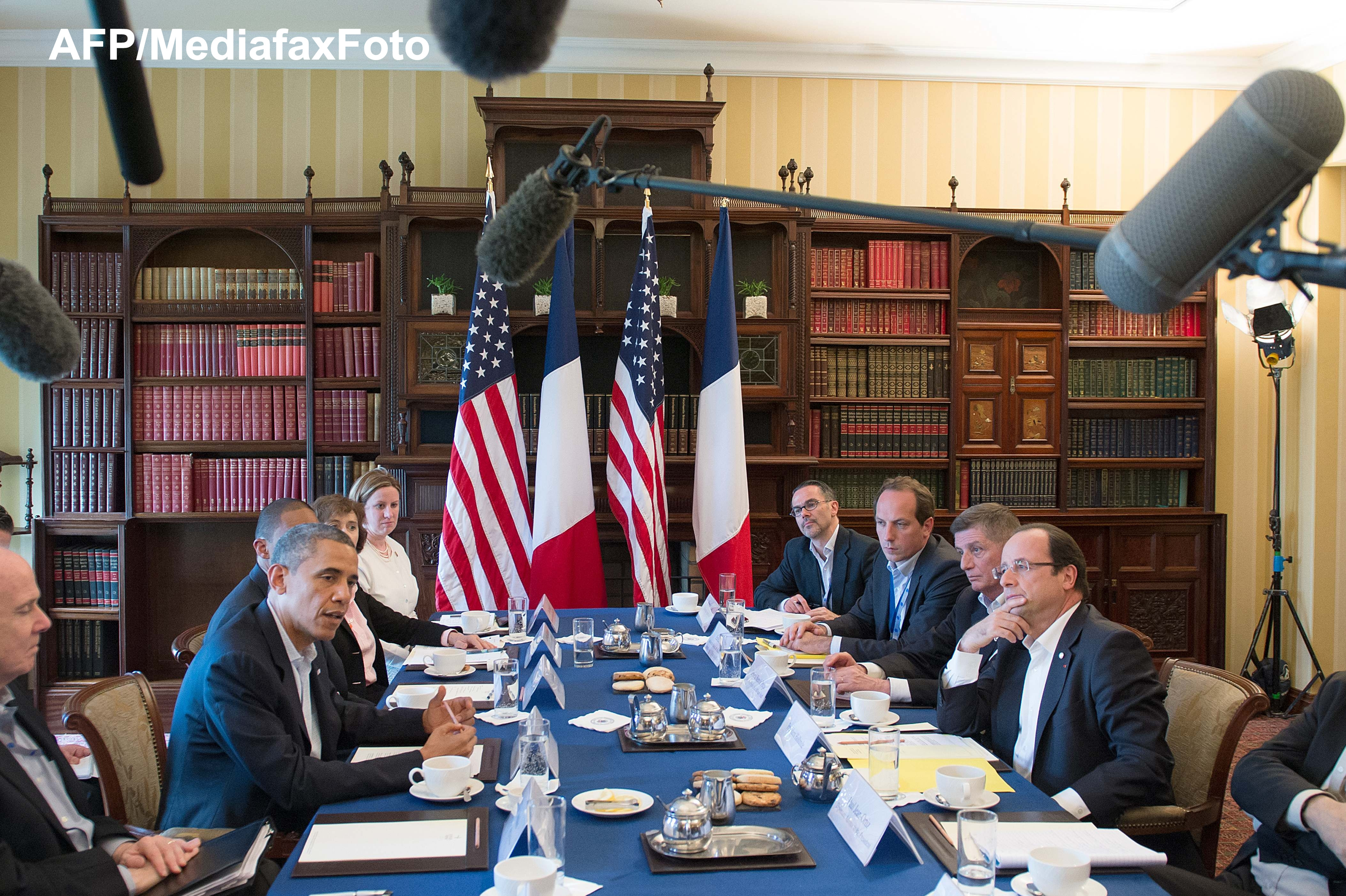 Barack Obama, Francois Hollande