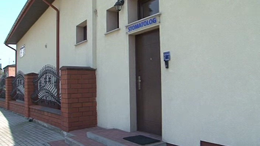 Ce a patit un barbat care s-a dus la dentist pentru o consultatie, sa-si puna aparat dentar