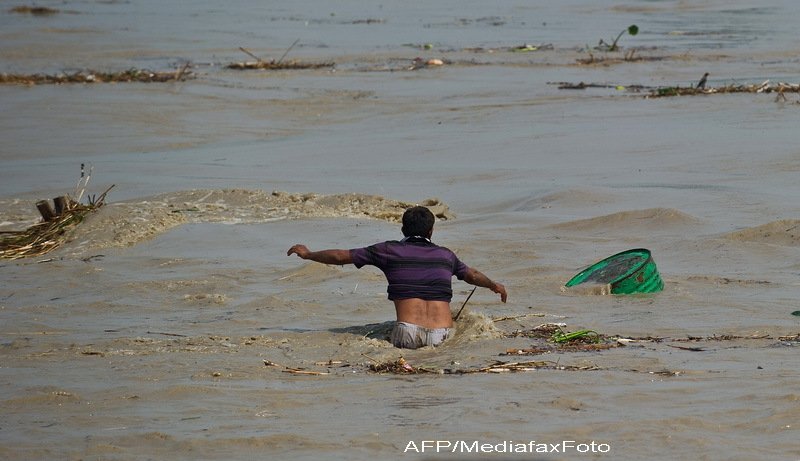 India, inundatii - 6