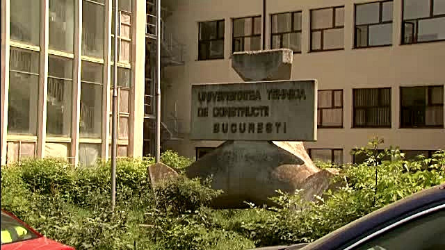 Reguli noi in finantarea universitatilor. Banii se vor aloca in functie de numarul celor inscrisi