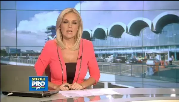 Peste 2000 de oameni cu planurile date peste cap, la Aeroportul Otopeni. Intarzieri de 2 ore