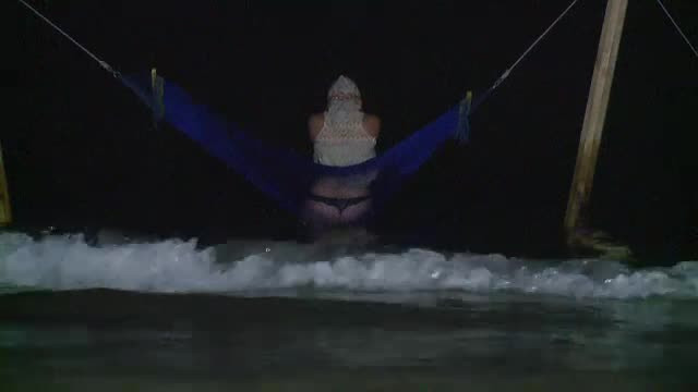 MOTIVUL INCREDIBIL pentru care au REFUZAT sa intre in apa marii. "Toata lumea trebuie sa stie asta"