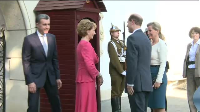 Vizita oficiala din partea familiei regale britanice. Printul Edward si contesa Sophia, in Romania
