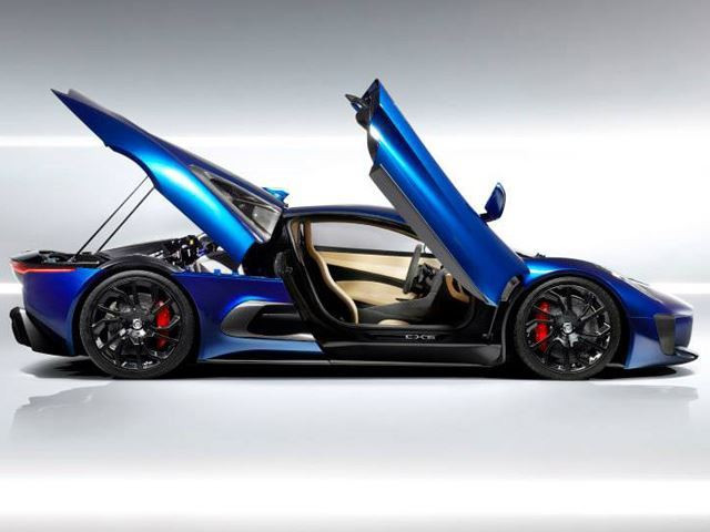 Jaguar C-X75 - 3