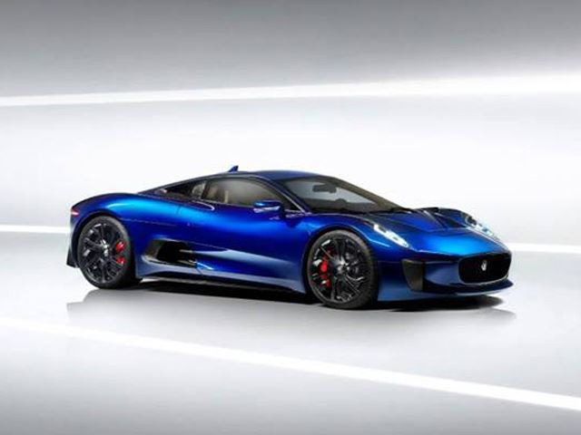 Jaguar C-X75 - 4