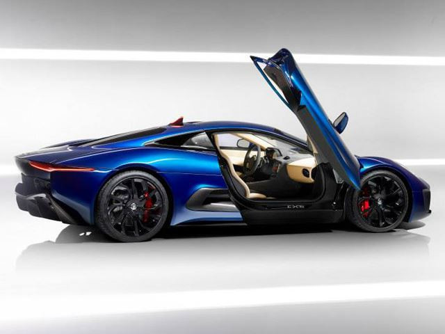 Jaguar C-X75 - 6