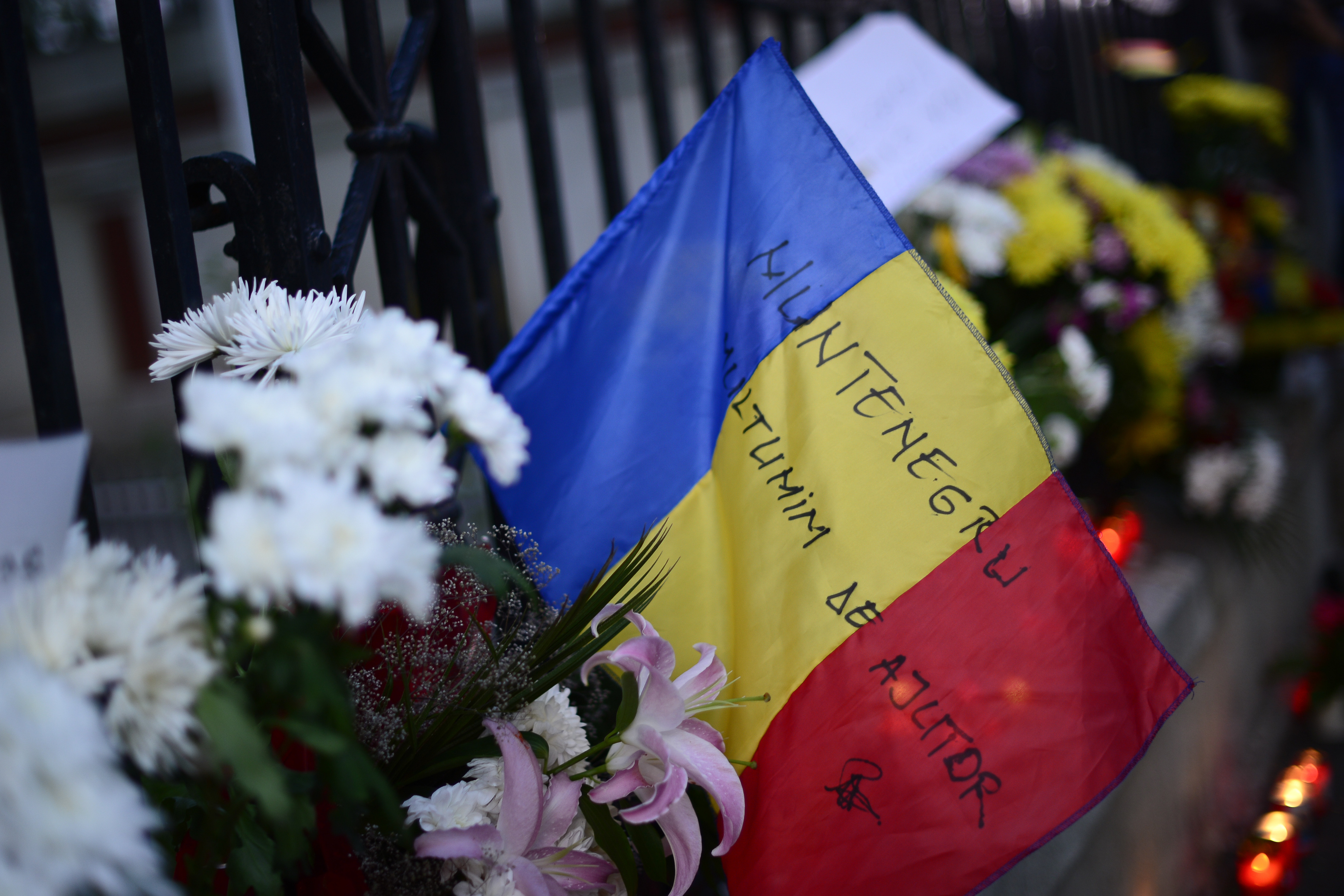 Trei persoane ranite in accidentul din Muntenegru sunt in continuare in coma