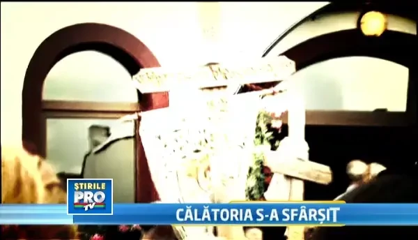 Multimi impresionante si-au luat ramas bun de la oameni diferiti, legati insa de o tragedie cumplita