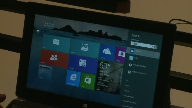 Buton de "Start" si interfata mai prietenoasa. Cu ce noutati vine Windows 8.1