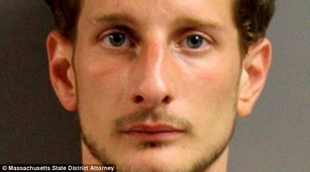 Mai lipsea sa le lase adresa. Politistii, uimiti de cat de usor le-a fost sa prinda un hot