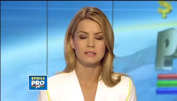 Salvata de la moarte de cativa turisti ajunsi la Constanta, catelusa Lucky are nevoie de un camin