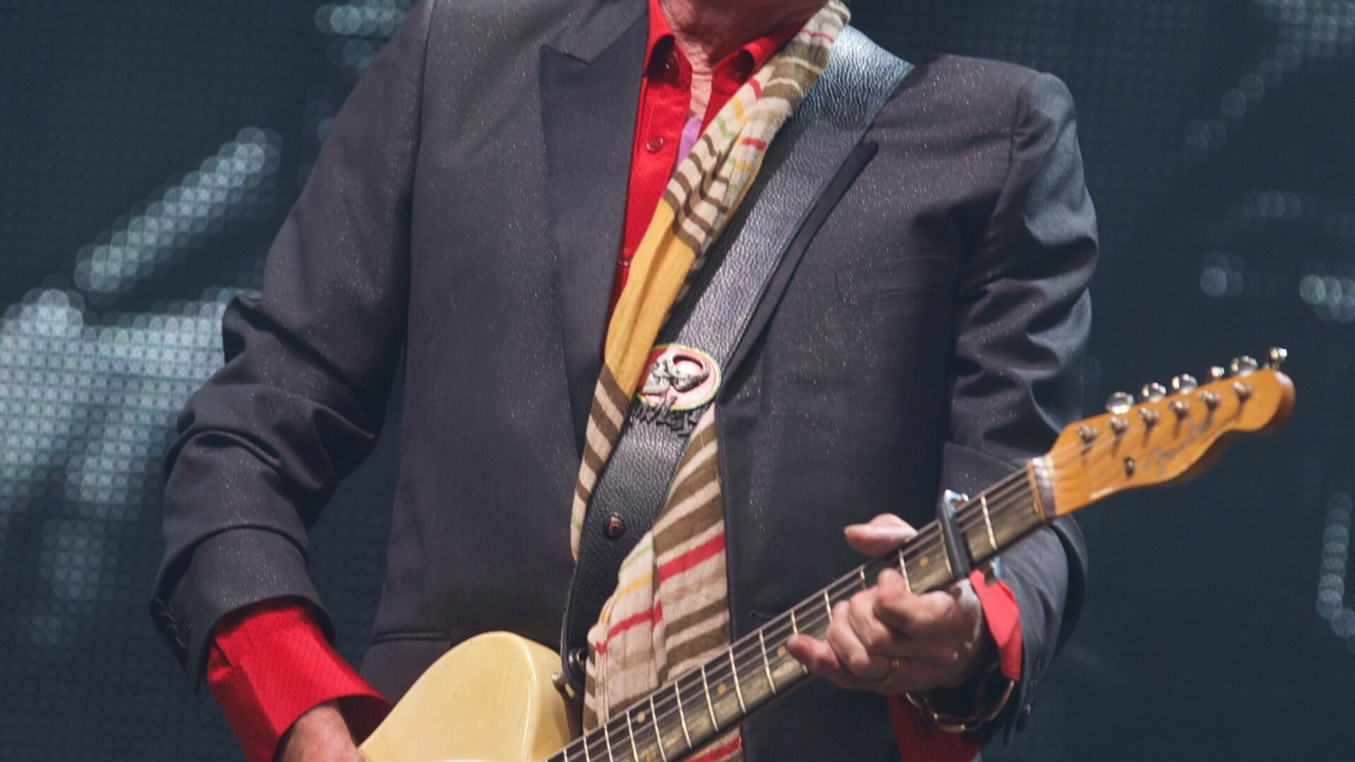 Festivalul Glastonbury s-a incheiat triumfator cu Rolling Stones, invitati pentru prima data. VIDEO