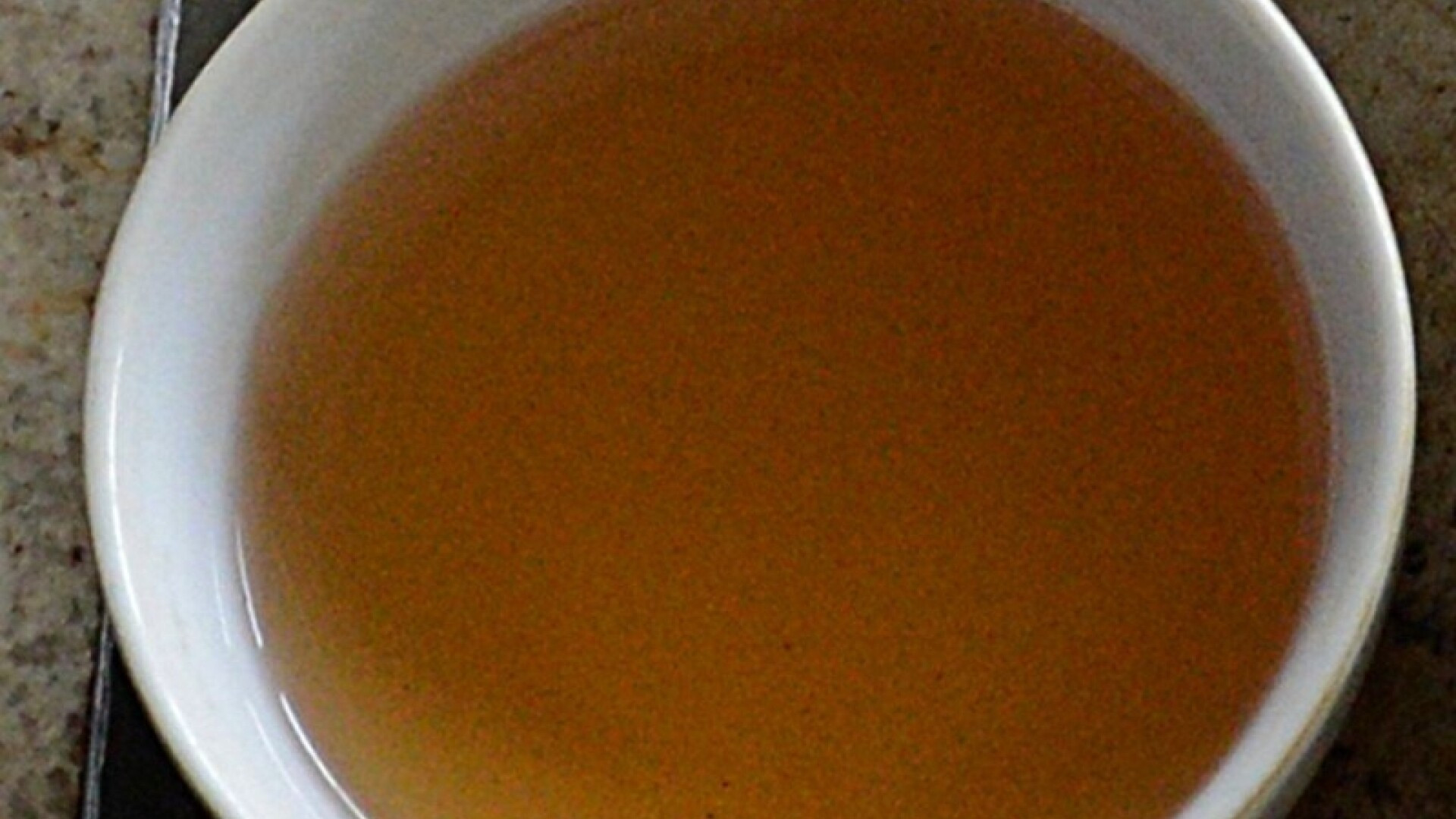 O menajera risca 3 ani de inchisoare pentru ce a pus in ceaiul sefului