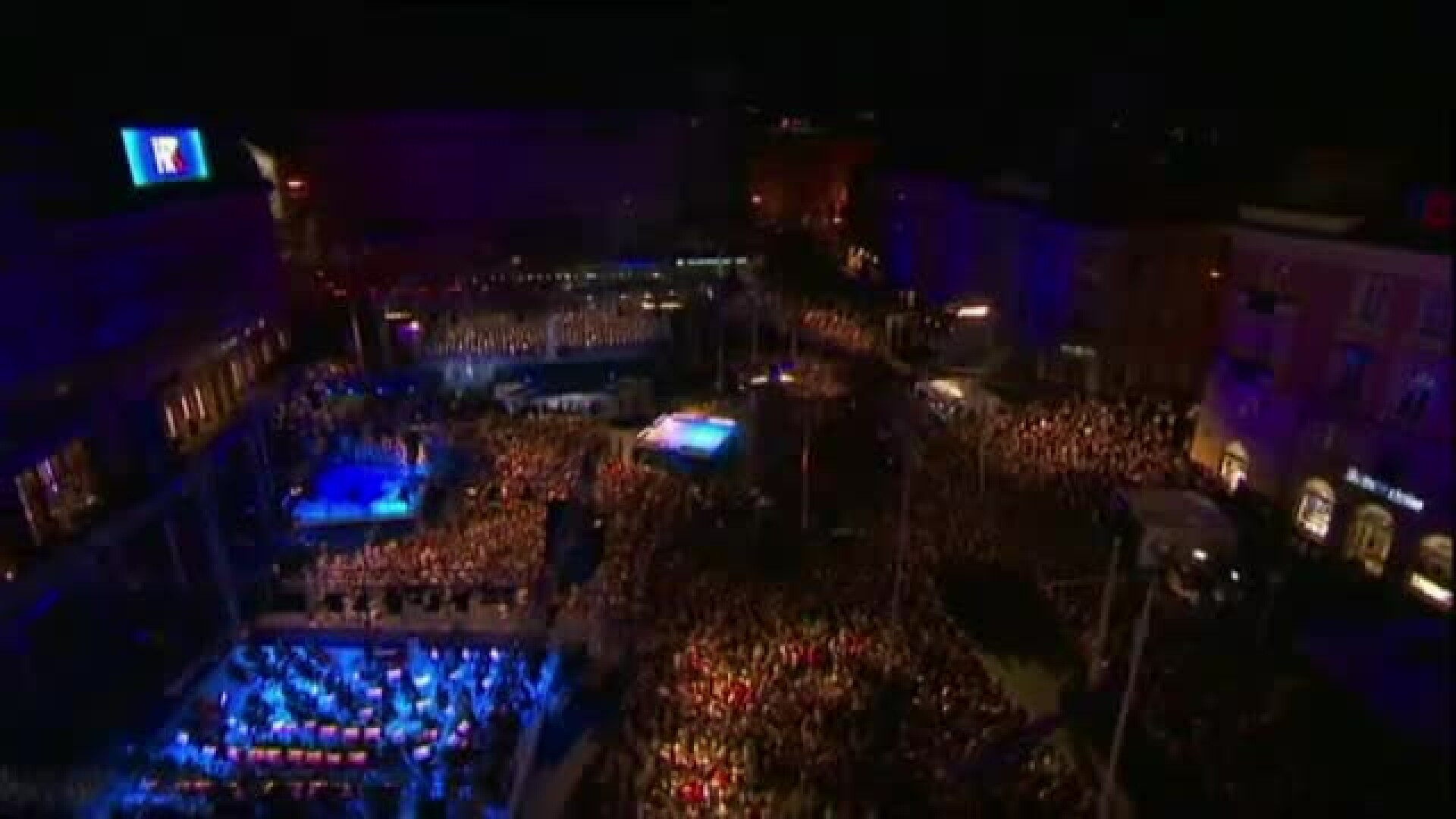 Croatia este al 28-lea stat din Uniunea Europeana. Mii de oameni au sarbatorit aderarea in strada