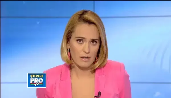 Apa de un metru si jumatate in mai multe apartamente din Iasi. Strazile s-au transformat in lacuri