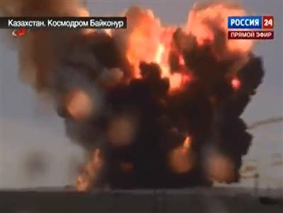 O racheta spatiala ruseasca s-a prabusit azi in Kazahstan la cateva secunde dupa lansare. VIDEO